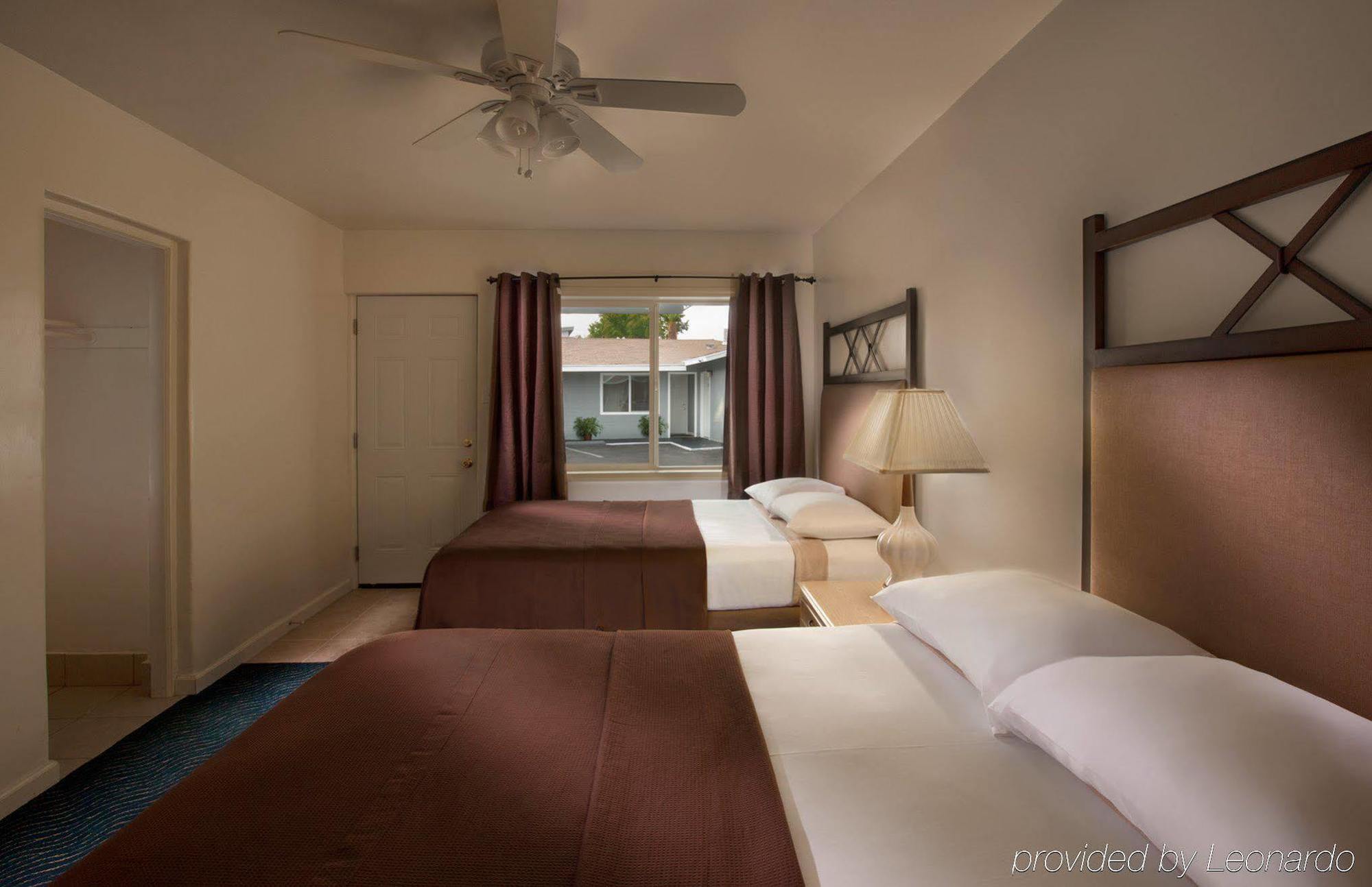 Santa Monica Hotel Екстериор снимка